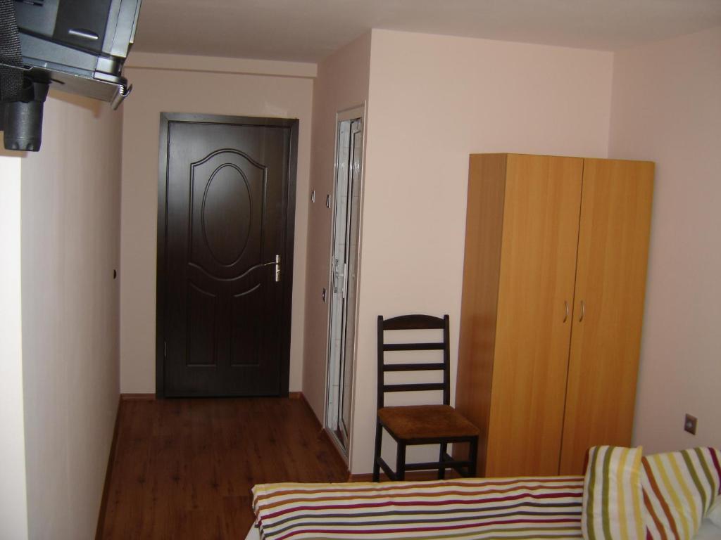 Central Park Family Hotel Kavarna Rum bild